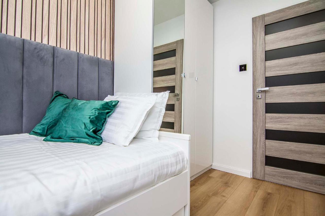 Widok Na Gorke Apartman Chełm Kültér fotó